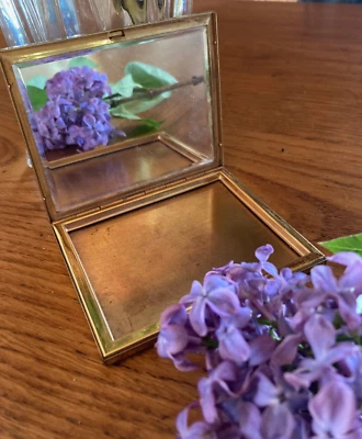 Poudrier en métal doré, miroir de poche ancien, accessoire de beauté - Photo 1/4