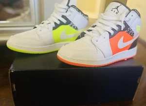 Nike Air Jordan Retro - Picture 1 of 12