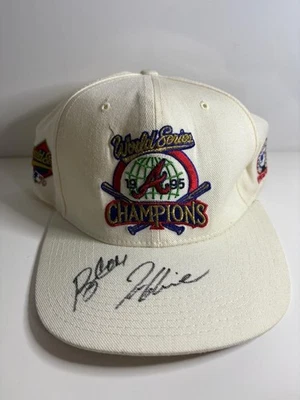 Tom Glavine & Bobby Cox Atlanta Braves 1995 Serie Mundial Sombrero New Era Snapback Foto 1 de 4