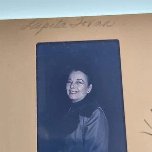 LUPITA TOVAR MEXICAN ACTRESS VINTAGE PHOTO 35MM FILM SLIDE - Picture 1 of 8