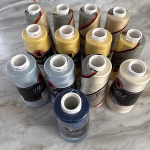Serger Thread Maxi Lock Marchi Confezione da 13 - Foto 1 di 9