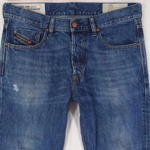 Hombres Diesel MHARKY Ajustado Pitillo Azul Jeans W32 L28 - Imagen 1 de 8