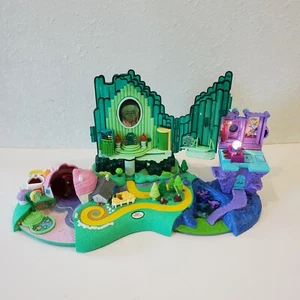 Rare 2001 MATTEL POLLY POCKET WIZARD OF OZ PLAYSET No figures - Picture 1 of 9