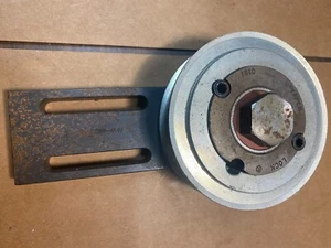 Powergrip GT2 sprocket 5mm pitch P56-5MGT-15 w/ 5/8"- 18 idler & 1610 hub - Picture 1 of 3