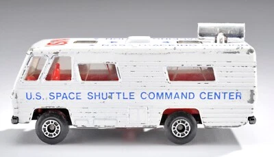 ВИНТАЖНЫЙ 1983 ЛИТОЙ МЕТАЛЛИЧЕСКИЙ СПИЧЕЧНЫЙ КОРОБОК АВТОМОБИЛЯ 1: 114 1980 NASA ПРОСТРАНСТВА СЛЕЖЕНИЯ ТРАНСПОРТНОГО СРЕДСТВА - Изображение 1 из 4