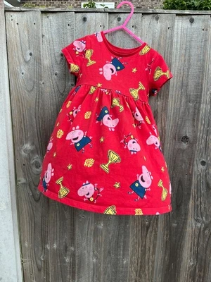 Girls Peppa Pig Team GB Peppa Pig red dress age 3-4 years - Image 1 of 3