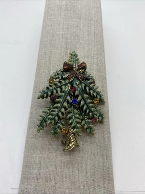 AVON SIGNED 2004 1st ANNUAL CHRISTMAS TREE BROOCH PIN 2.25" x 1 5/8 - Image 1 of 4