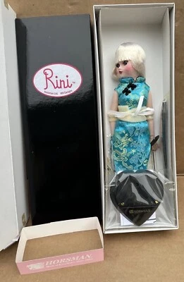 Muñeca Rini Articulada Joya Oriental Horsman Rini 18305 Nueva Edición Limitada/200 Foto 1 de 4