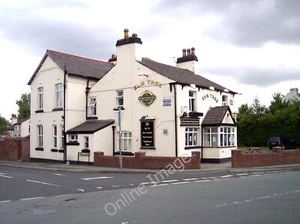 Photo 6x4 Elm Tree public house Burtonwood c2010 - Picture 1 of 1