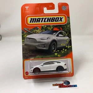 Tesla Model X #59 * WHITE * 2022 Matchbox Mix 6 Case F * NC80 - Picture 1 of 2