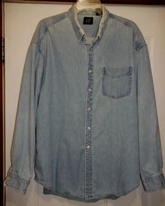 Vintage Gap Men's LS Faded Distressed Denim Shirt Blue Size XL Destroyed Collar - Picture 1 of 11