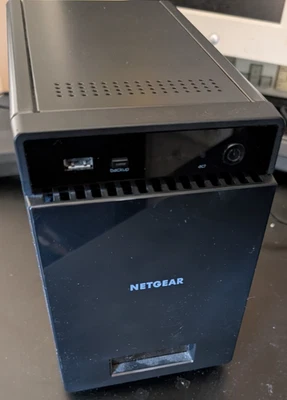 NetGear RND-4D 4 Bay NAS NETWORK ATTACHED STORAGE 4 x 2TB NAS (5.4 TB) - image 1 of 4