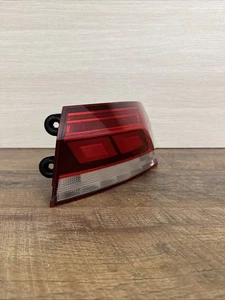 2020-2022 Volkswagen Passat Tailight Right Passenger LED Lamp 561.945.096.R - Picture 1 of 7