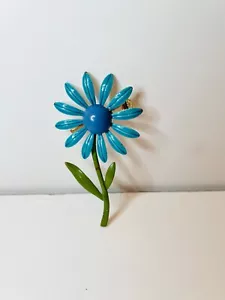 Vintage Enamel Flower Pin Blue Gerbera Daisy - VGUC - Picture 1 of 5