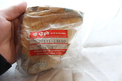 Suzuki VL800 2006 Boulevard (SB2) nuevo fabricante de equipos originales 27311-38A00 transmisión final bisel  Foto 1 de 2