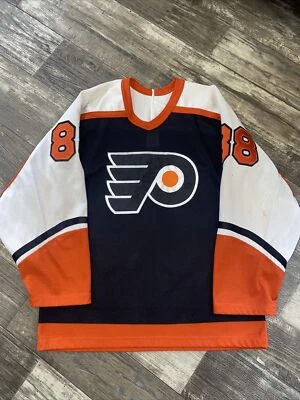 Eric Lindros Vintage Philadelphia Flyers CCM Jersey - Image 1 of 4