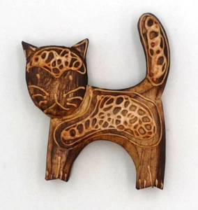 Cáscara de huevo de madera hecha a mano nevera gato imán Bali Indonesia - Imagen 1 de 1