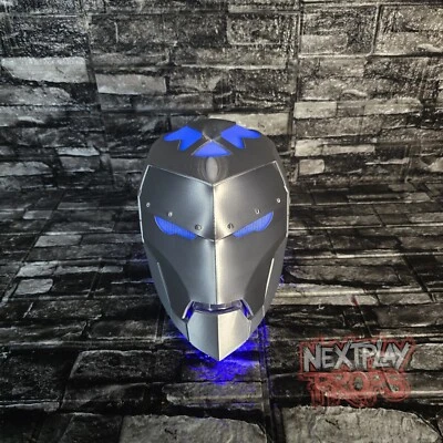 Máscara impressa em 3D - Infame capacete de cosplay Dr. Doom - Conexões magnéticas - Imagem 1 de 4