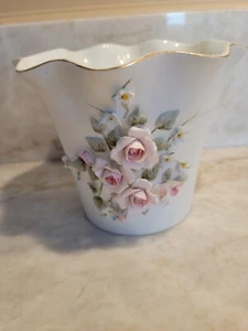 Lefton China Hand Painted Vase With Floral Applique Pink Roses - Picture 1 of 5