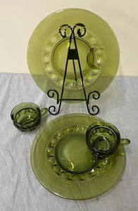 2 Vtg Indiana Green Glass Kings Crown Thumbprint Snack Luncheon Plate W/Cup Sets - Picture 1 of 15