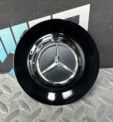 OEM 2018-2020 MERCEDES E63 AMG S WHEEL CENTER CAP GLOSS BLACK FLOATING - Image 1 of 4