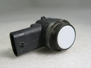 10 687 068B capteur de stationnement arrière pour FORD FOCUS III SEDAN 2.0 2010 - Imagen 1 de 4