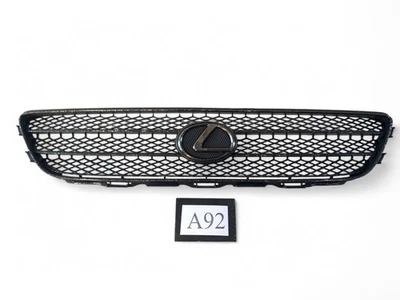 Lexus IS300 JDM 2003 Altezza parachoques delantero parrilla con emblema OEM 126 #A92 Foto 1 de 4