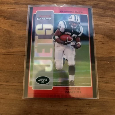 Tarjeta refractora Bowman 2005 cromada roja #7 Curtis Martin - New York Jets Foto 1 de 3