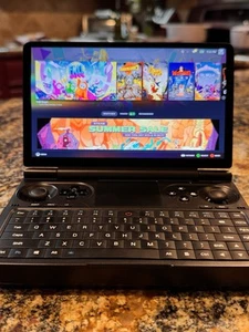 GPD Win Mini 7840U Handheld Gaming PC 32gb/2tb with Carrying Case - Photo 1/6