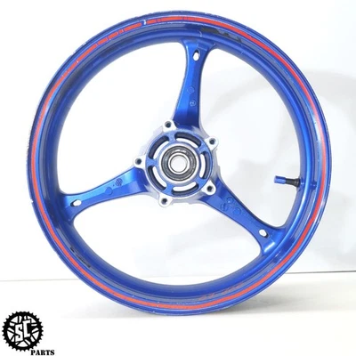 06 07 LLANTA DELANTERA SUZUKI GSXR 600 RECTA AZUL Foto 1 de 4