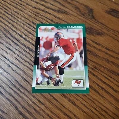 2000 Score Scorecard Buccaneers Football Card #200 Martin Gramatica/2000 - Image 1 of 2