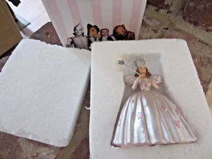 Mini estatuilla Westland Giftware Wizard of Oz Glinda Witch 3 1/2" con caja #1804 - Imagen 1 de 8
