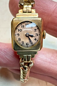 18k SOLID GOLD, 20’s Era Antique HAMILTON Ladies Watch - Picture 1 of 5