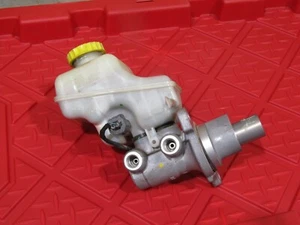 2011-2020 Dodge Charger Challenger 3.6L OEM brake master cylinder 15 16 17 18 19 - Picture 1 of 4