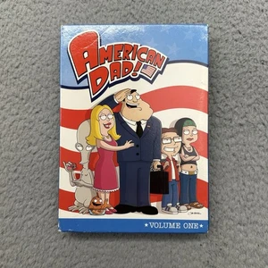 American Dad TV Show Volume 1 (DVD, 2009, 3-Disc Set) 13 Season 1 Episodes - Bild 1 von 6