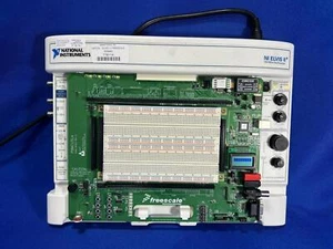 National Instruments ELVIS II + FREESCALE con adattatore CA - Foto 1 di 3