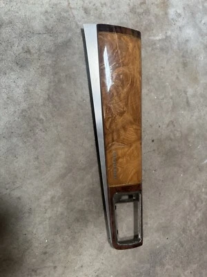 2007-2014 Cadillac Escalade Platinum Right Dash Trim Plate Air Vent - Image 1 of 4