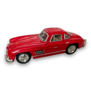 Kinsmart 1/36 Pullback Diecast Car 1954 Mercedes Benz 300SL Gullwing Red - Picture 1 of 8