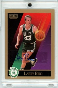 LARRY BIRD 1990 SkyBox #14 Sticker Auto Bird Holo & BAS - Picture 1 of 2