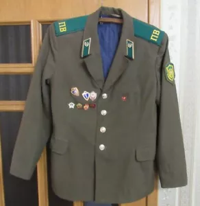 TUNICA UNIFORME SOVIETICA di DEMOBEE SOLDATO GUARDIA DI FRONTIERA con distintivi taglia 54-4 - Foto 1 di 4