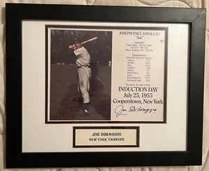Joe DiMaggio Signed Autographed 8X10 HOF Induction Photo Framed 13x16 PSA Full - Picture 1 of 3