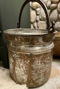 Copper Pot Cauldron with Cast Iron Handle- Primitive ,Antique & Rustic #2C - Picture 1 of 9