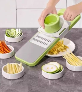 Portable Multi-Shapes Vegetable/Fruit Chopper Mini Kitchen Chopper多功能切菜神器 - Picture 1 of 8