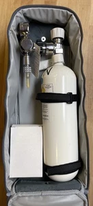 Weinmann Oxytron 3: 2l Sauerstoffflasche mit Regler und Druckminderer - Bild 1 von 12