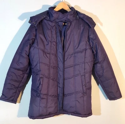 Chaqueta acolchada aislada frontal con capucha talla L KC Collections púrpura de longitud media con cremallera Foto 1 de 4