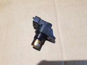 PORSCHE 4.5 M48.00 V8 PETROL CAMSHAFT POSITION SENSOR 0232103022 - Picture 1 of 5