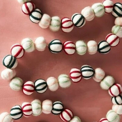 Guirnalda Bola de Fieltro Anthropologie Nadia NUEVA Retro Colorida Maximalista Navidad Foto 1 de 4