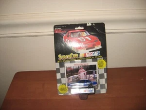 1991 Hut Strickland #12 Raybestos 1:64 Racing Champions - Picture 1 of 4