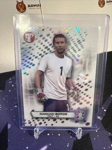 2024 Topps Pristine Gianluigi Buffon Refractor - Picture 1 of 2