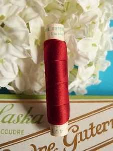 1248B Superb Gutermann Laska Silk Thread Bobbin "Brilliant Red" No. 491 - Picture 1 of 3